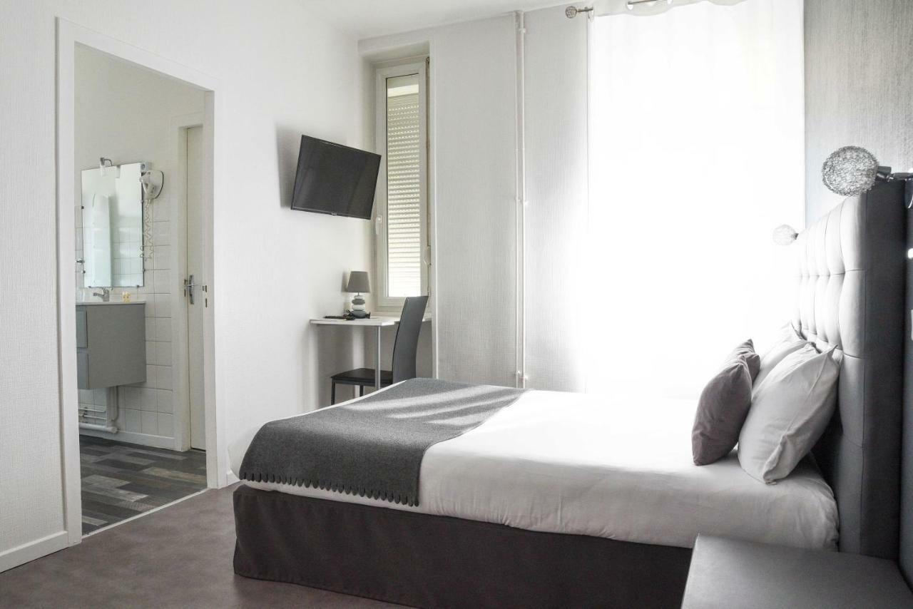 Cit'Hotel L'Europe - Cholet Gare Exterior photo